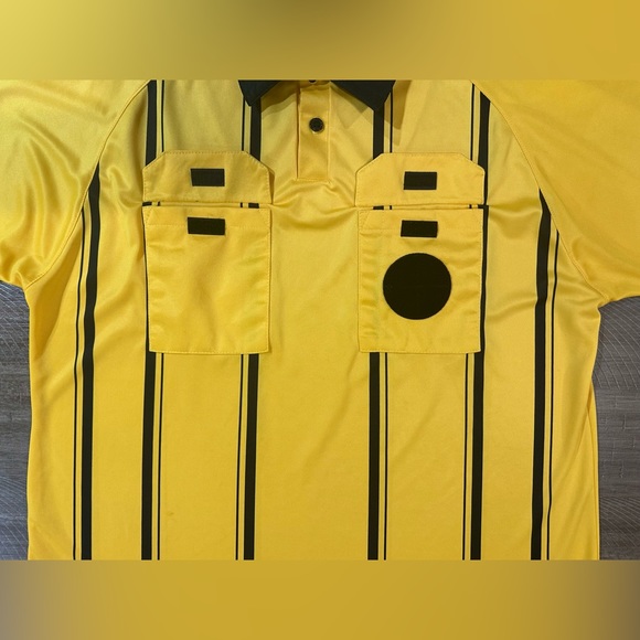 Score AL Soccer REFEREE JERSEY Shirt Yellow & Black Short Sleeve Size: L Men’s - Picture 4 of 14